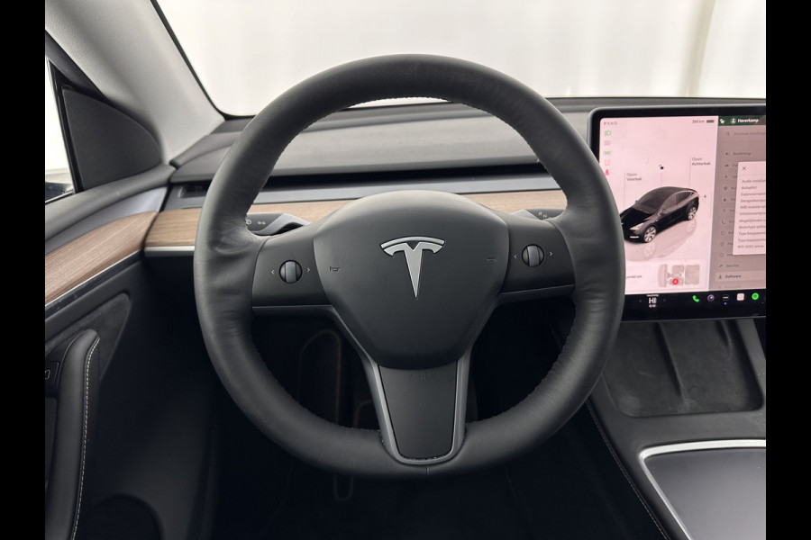 Tesla Model Y RWD 58 kWh [ 3-Fase-11kW ] {SOH-93%} (INCL-BTW) Aut. *HEATPUMP | PANO | LEATHER | AUTO-PILOT | NAVI-FULLMAP | MATRIX-LED | KEYLESS | CAMERA | DAB+ | HEATED-COMFORTSEATS | PRIVACYGLASS | TOPVIEW | 19''ALU*