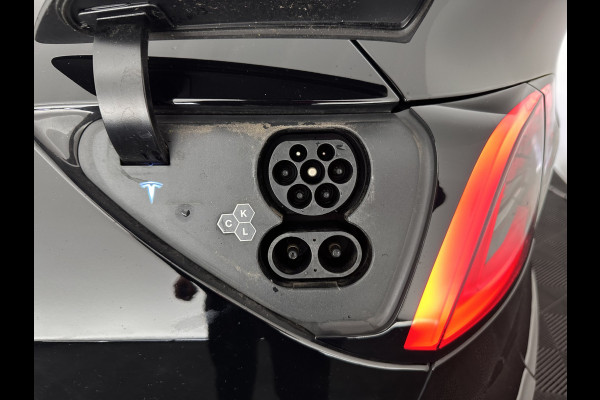 Tesla Model Y RWD 58 kWh [ 3-Fase-11kW ] {SOH-93%} (INCL-BTW) Aut. *HEATPUMP | PANO | LEATHER | AUTO-PILOT | NAVI-FULLMAP | MATRIX-LED | KEYLESS | CAMERA | DAB+ | HEATED-COMFORTSEATS | PRIVACYGLASS | TOPVIEW | 19''ALU*