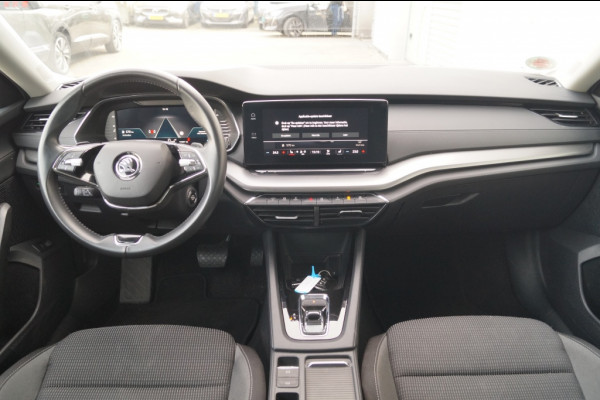 Škoda Octavia Combi 1.0 e-TSI 110pk DSG Business Edition -NAVI-DIGI-TREKHAAK-