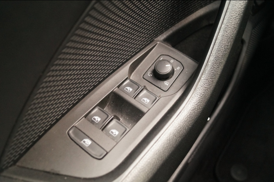 Škoda Octavia Combi 1.0 e-TSI 110pk DSG Business Edition -NAVI-DIGI-TREKHAAK-