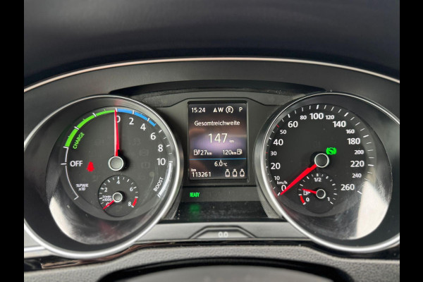 Volkswagen Passat Variant 1.4 TSI GTE,Navigatie,Parkeersensoren,Cruisecontrol,trekhaak,LED,stoelverwarming