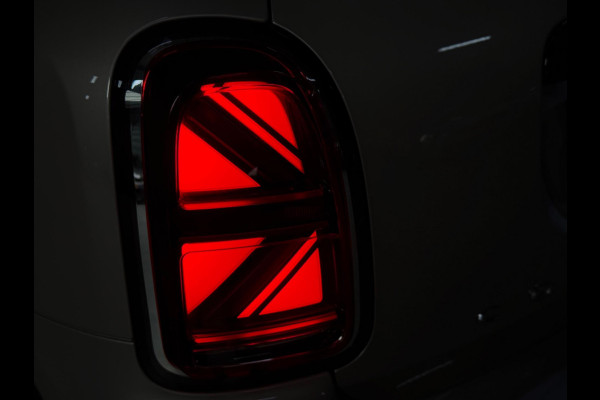 MINI Countryman 1.5 Cooper MINI Yours PANO|HUD|MEMORY STOELEN|DAB|CARPLAY|AMBIENT|19 inch LMV