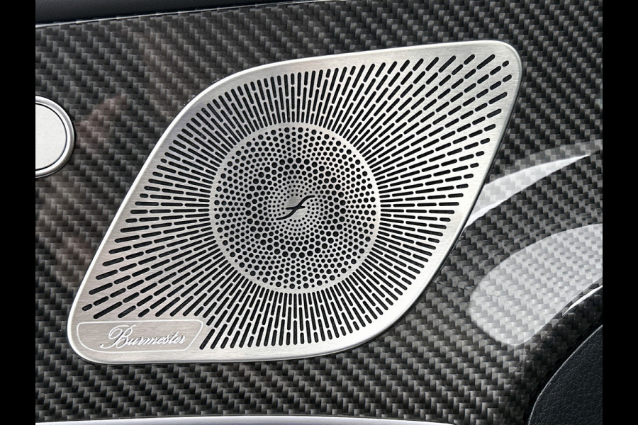 Mercedes-Benz GLE Coupé AMG 53 Hybrid 4MATIC+ Night Edition Premium Plus | Sierelementen AMG carbon | Winterpakket | Remklauwen rood | 22 inch AMG velgen | Stoelventilatie voor | Stoelverwarming achter | Dakhemel alcantara | Rijassistentiepakket | 360°-camera | Head-up display | Sluitbekrachtiging  |