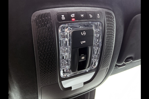 Mercedes-Benz GLE Coupé AMG 53 Hybrid 4MATIC+ Night Edition Premium Plus | Sierelementen AMG carbon | Winterpakket | Remklauwen rood | 22 inch AMG velgen | Stoelventilatie voor | Stoelverwarming achter | Dakhemel alcantara | Rijassistentiepakket | 360°-camera | Head-up display | Sluitbekrachtiging  |