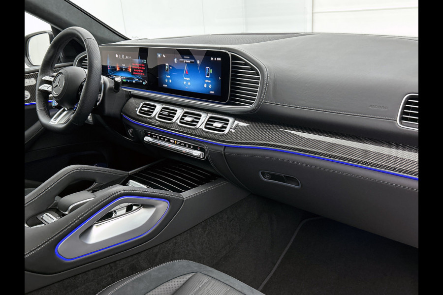 Mercedes-Benz GLE Coupé AMG 53 Hybrid 4MATIC+ Night Edition Premium Plus | Sierelementen AMG carbon | Winterpakket | Remklauwen rood | 22 inch AMG velgen | Stoelventilatie voor | Stoelverwarming achter | Dakhemel alcantara | Rijassistentiepakket | 360°-camera | Head-up display | Sluitbekrachtiging  |