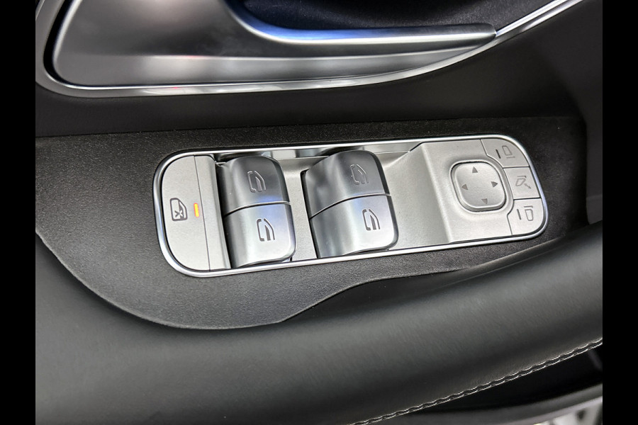 Mercedes-Benz GLE Coupé AMG 53 Hybrid 4MATIC+ Night Edition Premium Plus | Sierelementen AMG carbon | Winterpakket | Remklauwen rood | 22 inch AMG velgen | Stoelventilatie voor | Stoelverwarming achter | Dakhemel alcantara | Rijassistentiepakket | 360°-camera | Head-up display | Sluitbekrachtiging  |