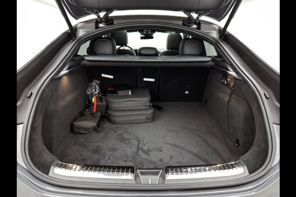 Mercedes-Benz GLE Coupé AMG 53 Hybrid 4MATIC+ Night Edition Premium Plus | Sierelementen AMG carbon | Winterpakket | Remklauwen rood | 22 inch AMG velgen | Stoelventilatie voor | Stoelverwarming achter | Dakhemel alcantara | Rijassistentiepakket | 360°-camera | Head-up display | Sluitbekrachtiging  |