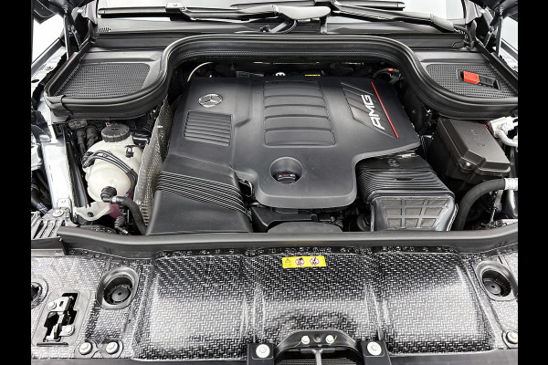 Mercedes-Benz GLE Coupé AMG 53 Hybrid 4MATIC+ Night Edition Premium Plus | Sierelementen AMG carbon | Winterpakket | Remklauwen rood | 22 inch AMG velgen | Stoelventilatie voor | Stoelverwarming achter | Dakhemel alcantara | Rijassistentiepakket | 360°-camera | Head-up display | Sluitbekrachtiging  |
