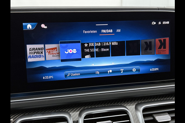 Mercedes-Benz GLE Coupé AMG 53 Hybrid 4MATIC+ Night Edition Premium Plus | Sierelementen AMG carbon | Winterpakket | Remklauwen rood | 22 inch AMG velgen | Stoelventilatie voor | Stoelverwarming achter | Dakhemel alcantara | Rijassistentiepakket | 360°-camera | Head-up display | Sluitbekrachtiging  |