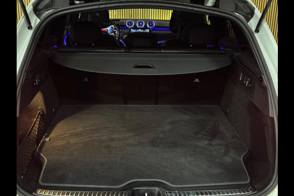 Mercedes-Benz GLC 400e 4MATIC AMG Line PANO|BURMESTER|HUD|AMBIENT|MEMORY|STOELVENTILATIE|NIEVEAUREGELING|20 INCH BREEDSET