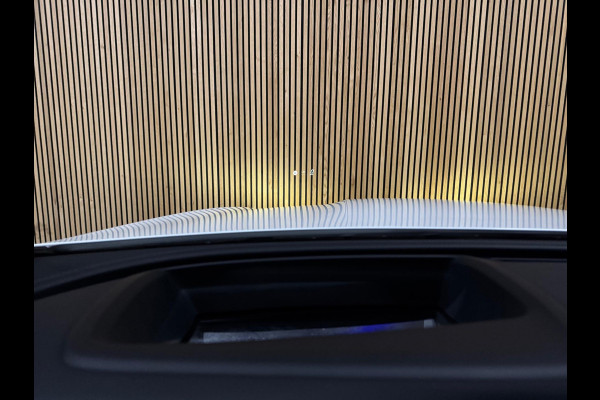 Mercedes-Benz GLC 400e 4MATIC AMG Line PANO|BURMESTER|HUD|AMBIENT|MEMORY|STOELVENTILATIE|NIEVEAUREGELING|20 INCH BREEDSET
