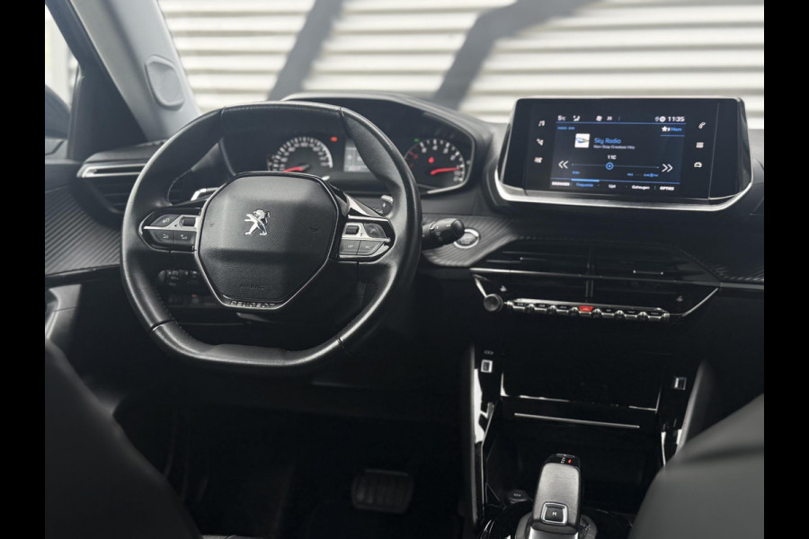 Peugeot 2008 1.2 PureTech Allure Pack 2e Eigenaar|Navi|Carplay|Camera|Clima|Cruise|Stoelverwarming|APK tot 03-2027