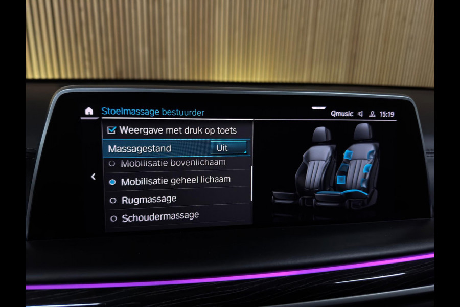 BMW 7 Serie 745e High Executive M-sport Carbon Core PANO|SOFT CLOSE|HUD|H&K|SHADOW|LASER|MASSAGE V&A|STOEL VENTILATIE