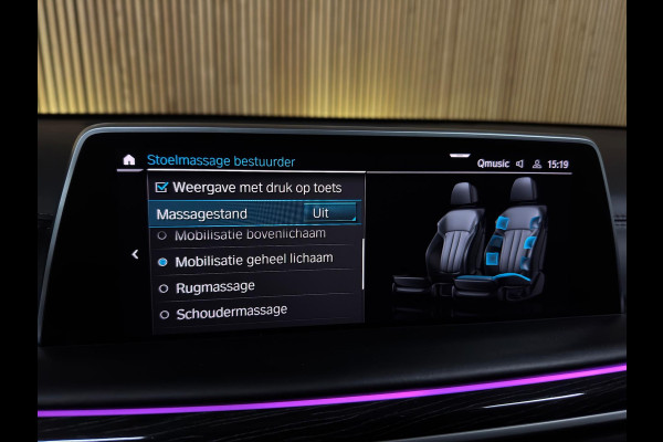 BMW 7 Serie 745e High Executive M-sport Carbon Core PANO|SOFT CLOSE|HUD|H&K|SHADOW|LASER|MASSAGE V&A|STOEL VENTILATIE
