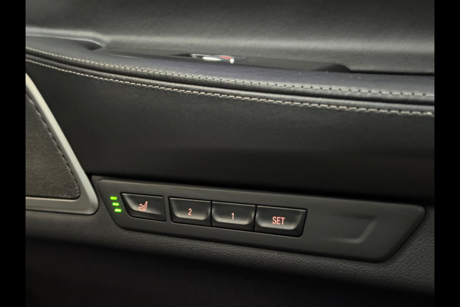 BMW 7 Serie 745e High Executive M-sport Carbon Core PANO|SOFT CLOSE|HUD|H&K|SHADOW|LASER|MASSAGE V&A|STOEL VENTILATIE
