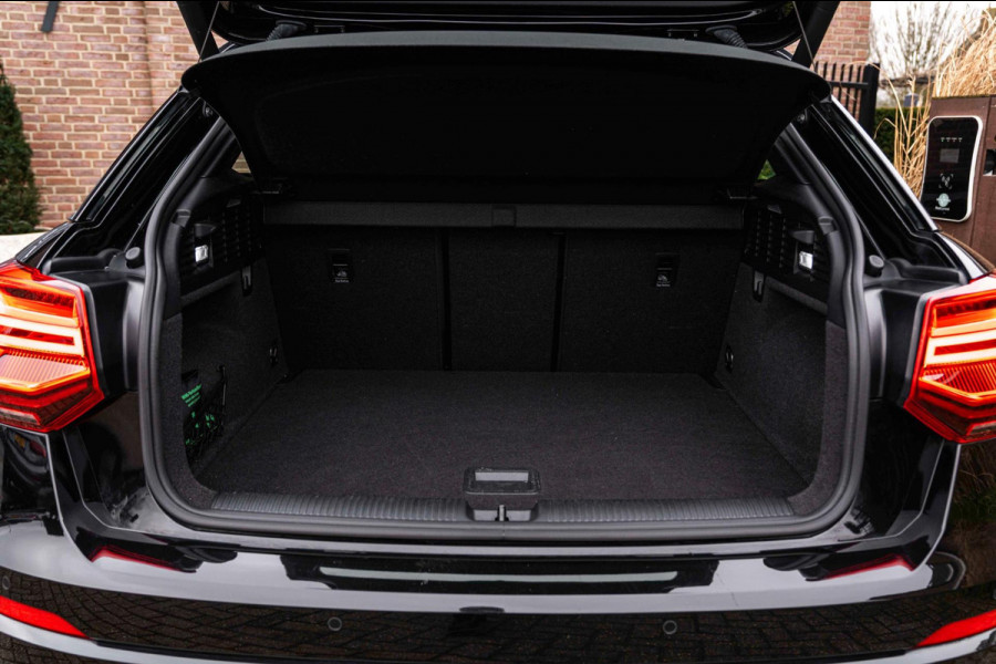 Audi Sq2 Pro Line + 2.0 TFSI Quattro 360 PK Pano ACC B&O Virtual Camera Keyless 19''