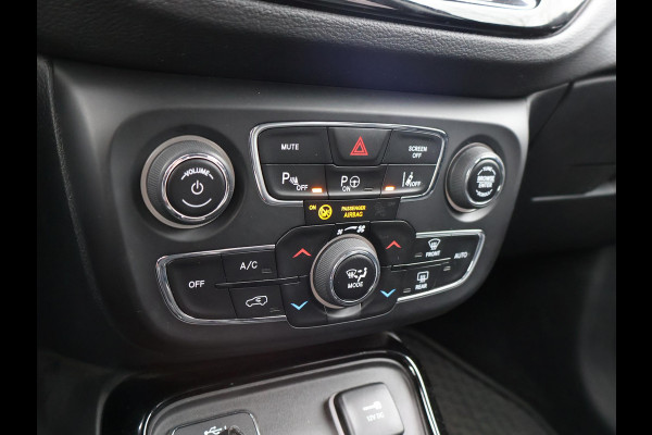 Jeep Compass 1.4 140 PK MULTIAIR OPENING EDITION + CAMERA | BEATS AUDIO | APPLE CARPLAY | STUURVERWARMING