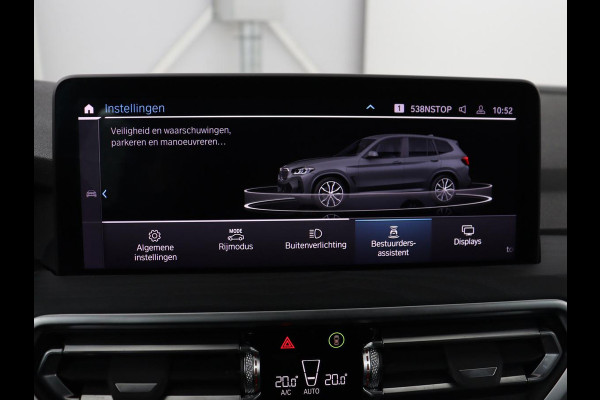 BMW X3 xDrive30e M Sport | Panoramadak | Head-Up | Stoelverwarming | Trekhaak | 360 Camera | Leder | Sportstoelen | Carplay | Sfeerverlichting | Laserlicht | Live Cockpit | Navigatie | PHEV | Plug In