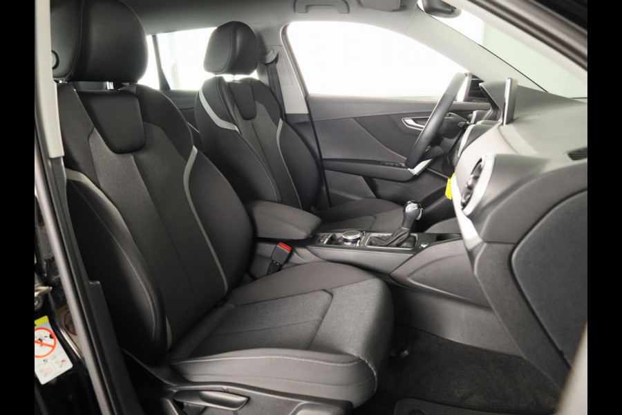 Audi Q2 35 TFSI Advanced edition 150 pk S-tronic | Navigatie | Parkeersensoren | Achteruitrijcamera | Adaptieve cruise control | LED koplampen | Stoelverwarming |