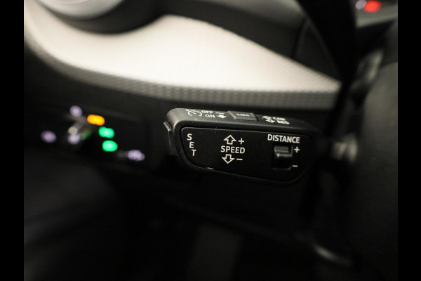 Audi Q2 35 TFSI Advanced edition 150 pk S-tronic | Navigatie | Parkeersensoren | Achteruitrijcamera | Adaptieve cruise control | LED koplampen | Stoelverwarming |