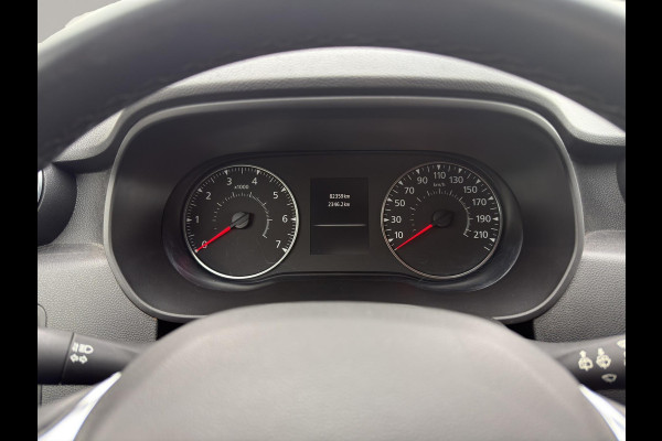 Dacia Duster 1.6 SCe Prestige | 360 Camera | Airco (automatisch) | Navigatie | 17"| Parksensors V+A |