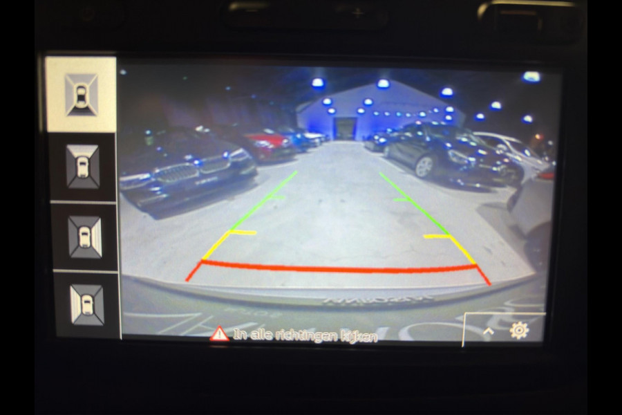 Dacia Duster 1.6 SCe Prestige | 360 Camera | Airco (automatisch) | Navigatie | 17"| Parksensors V+A |