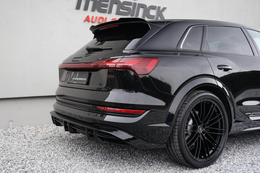 Audi e-tron S Quattro 371kW / Luchtvering/ Standkachel/ Bang & Olufsen Sound System/ Trekhaak/ Panoramadak/