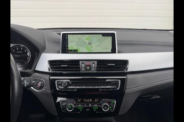 BMW X2 SDrive20i High Executive - Dealer onderhouden-Head-UP