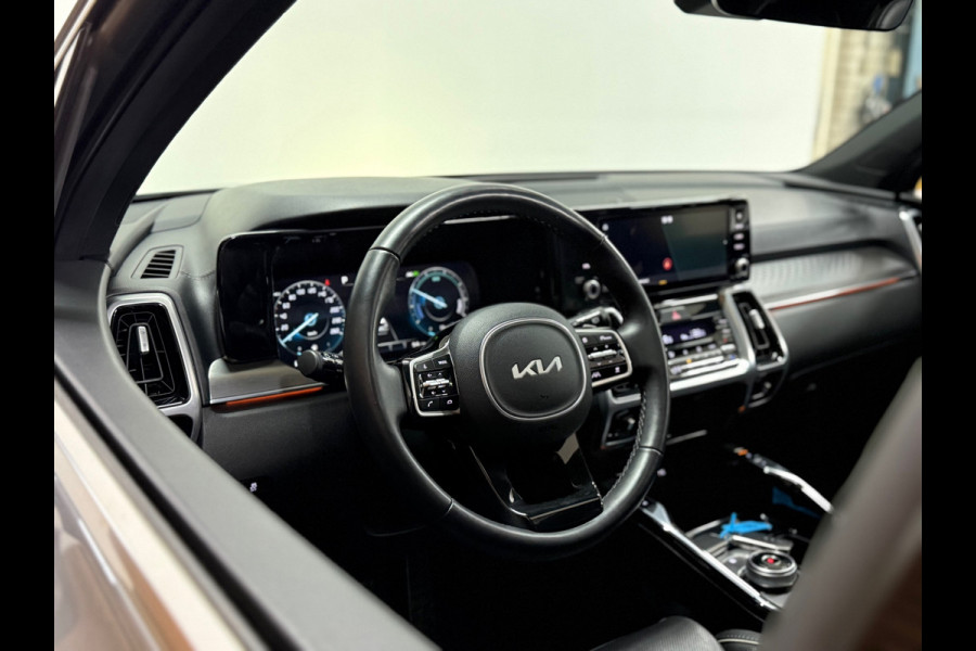 Kia Sorento 1.6 T-GDI Plug-in Hybrid 4WD ExecutiveLine 7p.| Platinum Edition | Panorama | Ambient | ACC | HuD | 360 camera | Bose