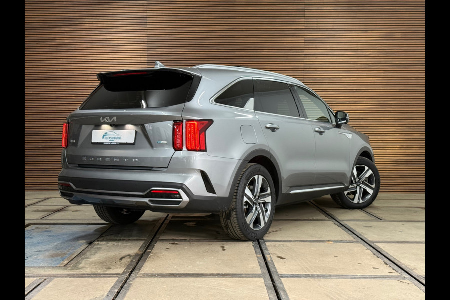 Kia Sorento 1.6 T-GDI Plug-in Hybrid 4WD ExecutiveLine 7p.| Platinum Edition | Panorama | Ambient | ACC | HuD | 360 camera | Bose