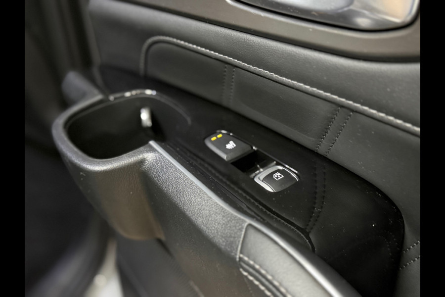 Kia Sorento 1.6 T-GDI Plug-in Hybrid 4WD ExecutiveLine 7p.| Platinum Edition | Panorama | Ambient | ACC | HuD | 360 camera | Bose