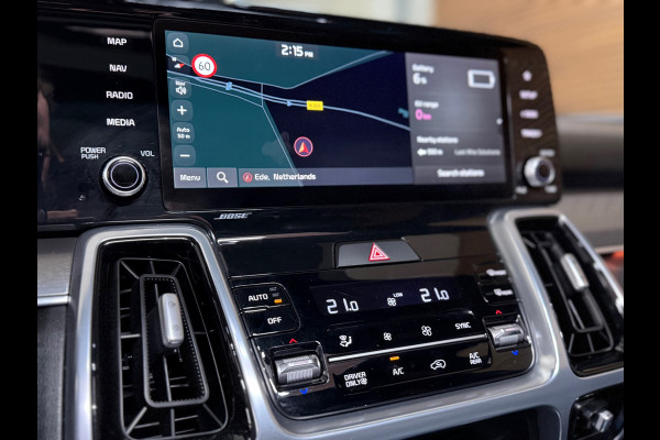 Kia Sorento 1.6 T-GDI Plug-in Hybrid 4WD ExecutiveLine 7p.| Platinum Edition | Panorama | Ambient | ACC | HuD | 360 camera | Bose