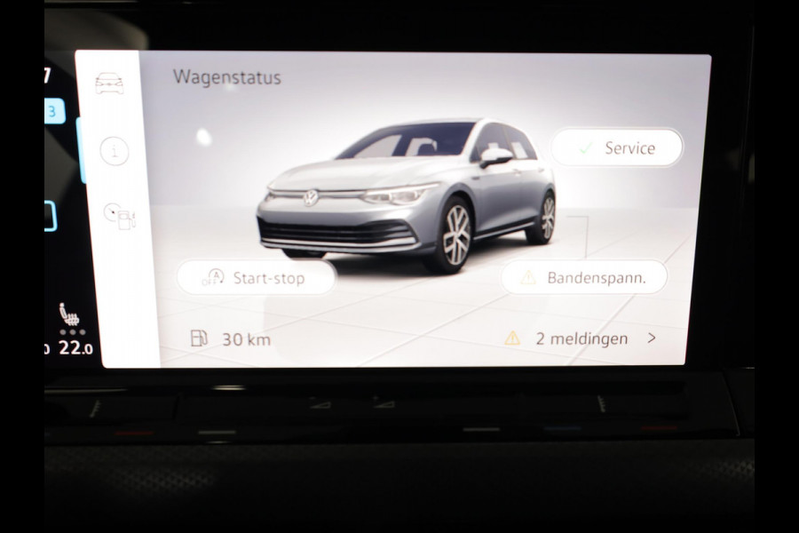 Volkswagen Golf 1.0 eTSI Life Active 110 pk Automaat (DSG) | Navigatie | Parkeersensoren (Park assist) | Achteruitrijcamera | Stoelverwarming | Autom. airco (3 zones) |