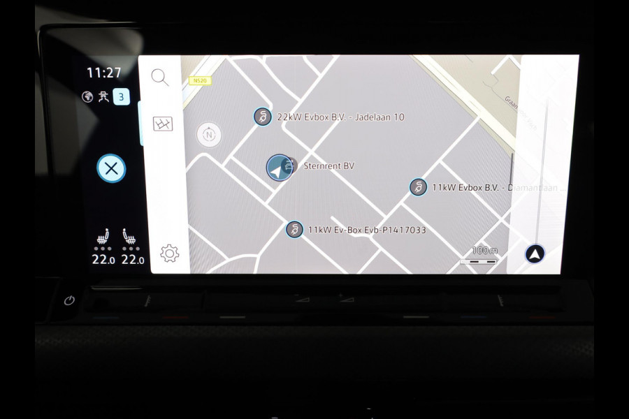 Volkswagen Golf 1.0 eTSI Life Active 110 pk Automaat (DSG) | Navigatie | Parkeersensoren (Park assist) | Achteruitrijcamera | Stoelverwarming | Autom. airco (3 zones) |