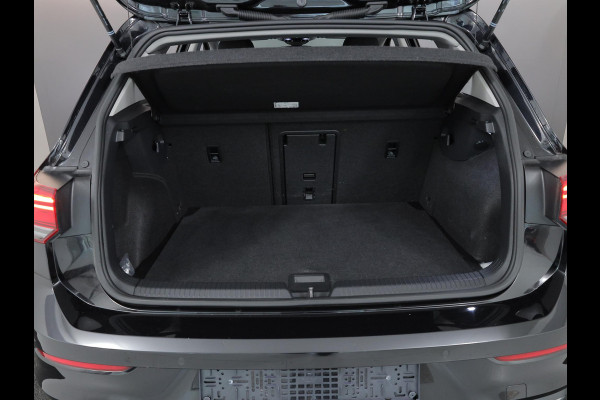 Volkswagen Golf 1.0 eTSI Life Active 110 pk Automaat (DSG) | Navigatie | Parkeersensoren (Park assist) | Achteruitrijcamera | Stoelverwarming | Autom. airco (3 zones) |
