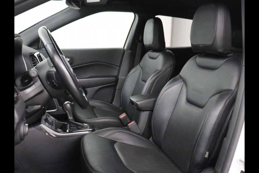 Jeep Compass 4xe 240 Plug-in Hybrid Electric S | Leder | Stoel & stuurverwarming | Alpine Sound | Camera | Bi-Xenon | Memory | Keyless | Carplay | Navigatie | PHEV