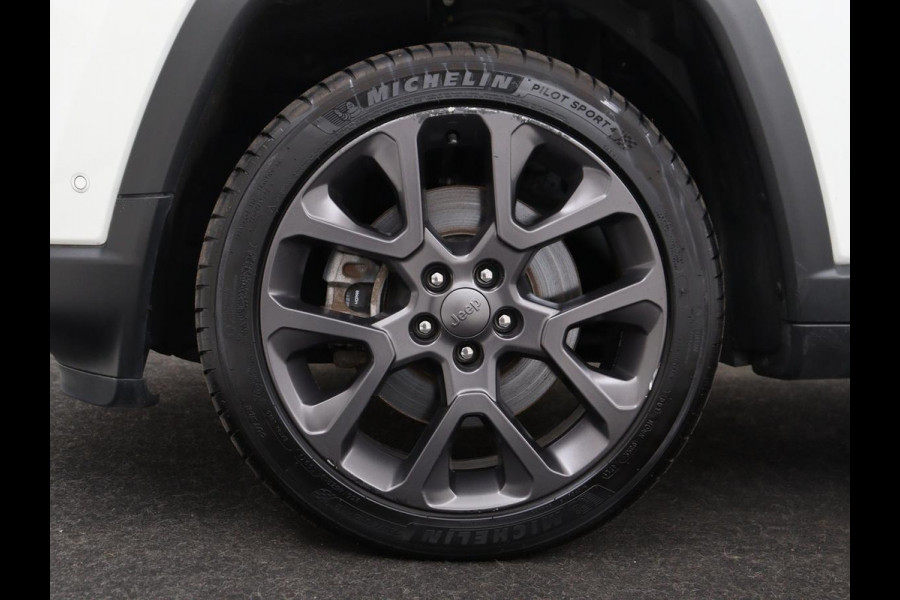 Jeep Compass 4xe 240 Plug-in Hybrid Electric S | Leder | Stoel & stuurverwarming | Alpine Sound | Camera | Bi-Xenon | Memory | Keyless | Carplay | Navigatie | PHEV