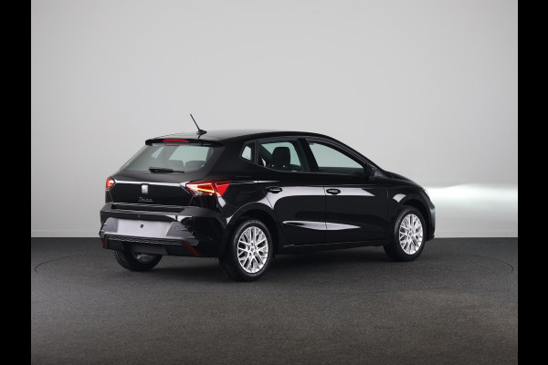 Seat Ibiza Style 1.0 EcoTSI 95 PK | Midnight Black Metallic | Apple Carplay | Park Assist | Cruise Control