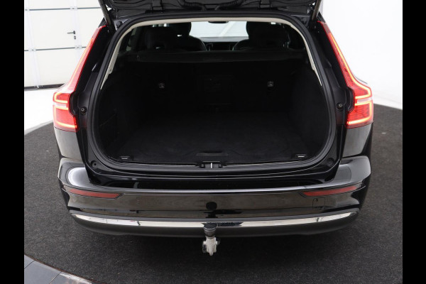 Volvo V60 2.0 T8 Plug-in AWD Ultimate Bright | Panoramadak | Trekhaak | Leder | Stoelventilatie | 360 Camera | Harman/Kardon | Head-Up | Keyless | Carplay | Achterbankverwarming | Adaptive cruise | PHEV