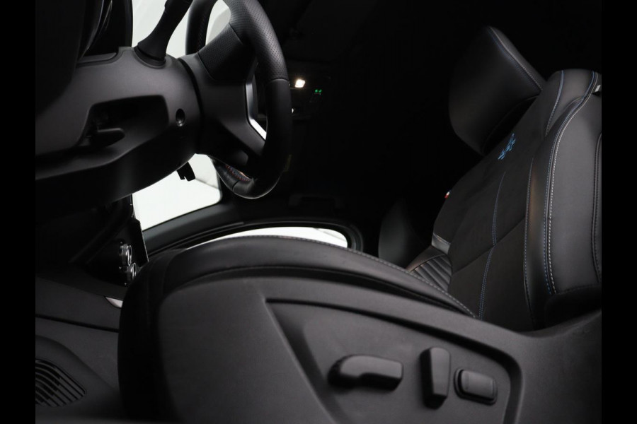 Renault Arkana 1.6 E-Tech full hybrid 145 esprit Alpine | Origineel NL | Leder/Alcantara | Stoelverwarming | 360 Camera | Adaptive cruise | BOSE Sound | Carplay | Navigatie | 19'' | Sfeerverlichting