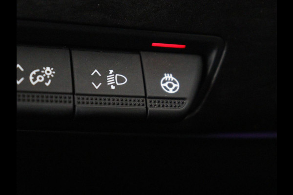 Renault Arkana 1.6 E-Tech full hybrid 145 esprit Alpine | Origineel NL | Leder/Alcantara | Stoelverwarming | 360 Camera | Adaptive cruise | BOSE Sound | Carplay | Navigatie | 19'' | Sfeerverlichting