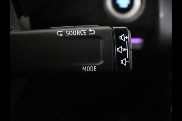 Renault Arkana 1.6 E-Tech full hybrid 145 esprit Alpine | Origineel NL | Leder/Alcantara | Stoelverwarming | 360 Camera | Adaptive cruise | BOSE Sound | Carplay | Navigatie | 19'' | Sfeerverlichting