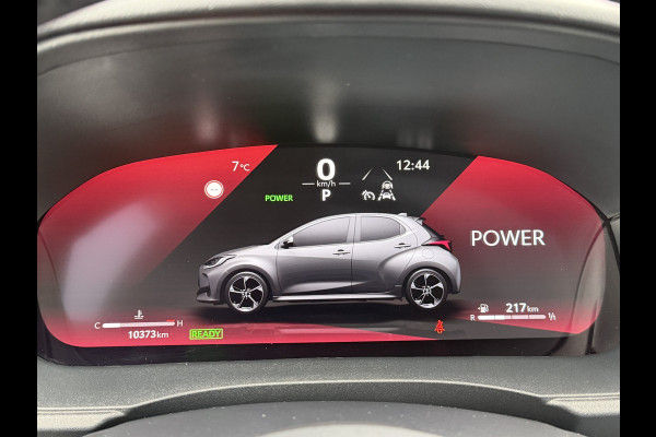 Toyota Yaris 1.5 Hybrid Executive / Bi tone | Pano dak | Emotional Red | PDC V+A | BSM | Rijklaar!!