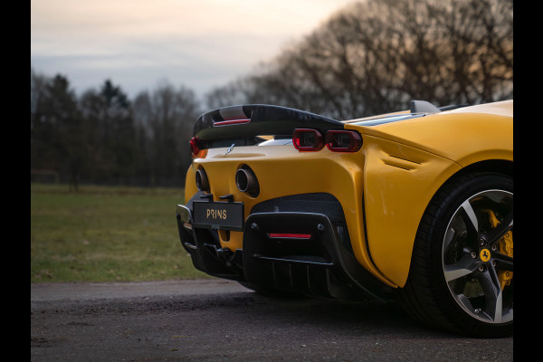 Ferrari SF90 Spider 4.0 V8 Assetto Fiorano | Giallo Triplo Strato | full carbon | JBL | etc