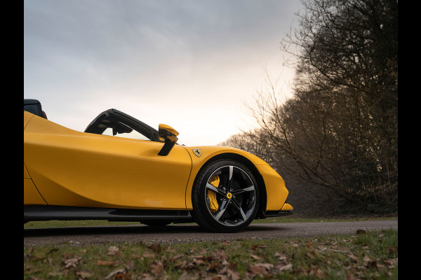 Ferrari SF90 Spider 4.0 V8 Assetto Fiorano | Giallo Triplo Strato | full carbon | JBL | etc