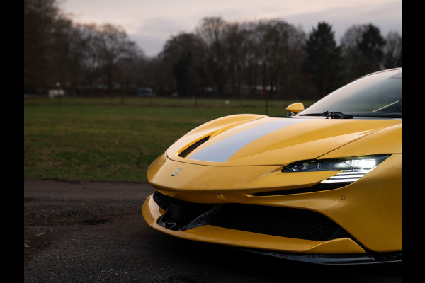Ferrari SF90 Spider 4.0 V8 Assetto Fiorano | Giallo Triplo Strato | full carbon | JBL | etc