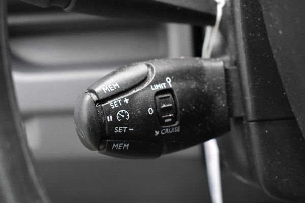 Peugeot Expert 2.0 BlueHDI 120 Long Grip Lengte 3 Navigatie 3-zitter Pdc