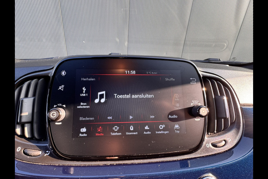 Fiat 500 1.0 Hybrid Club | Apple CarPlay/Android Auto | Cruise control