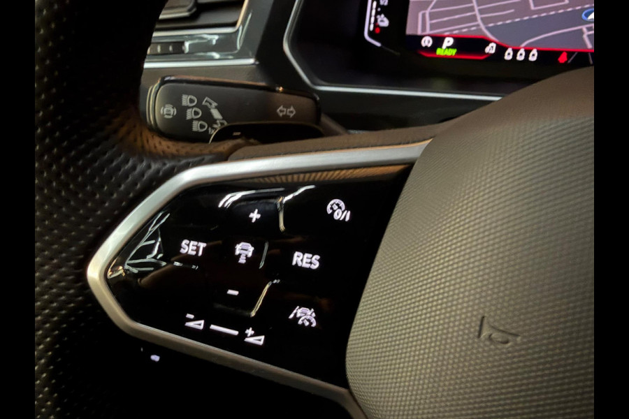 Volkswagen Tiguan 1.4 TSI eHybrid R-Line Business+ Pano