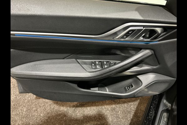 BMW i4 eDrive40 84 kWh | trekhaak | Leder interieur | Soh Waarde (batterijtest) 95,4%